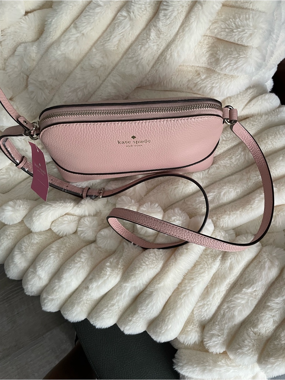 NWT Kate Spade Southport Ave in Rosy Cheeks Pebbled Leather Dome Crossbody - Picture 7 of 8
